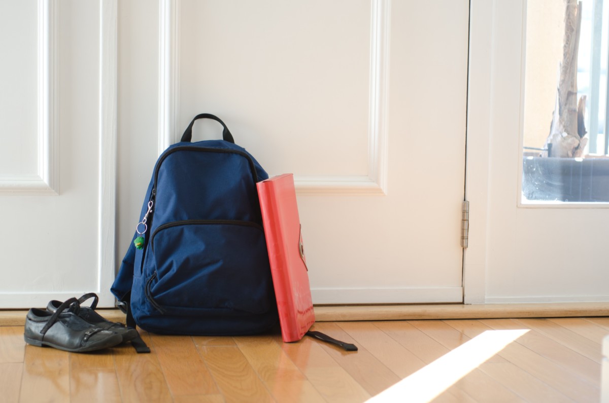 Selling your house before school term starts: school bag by the door